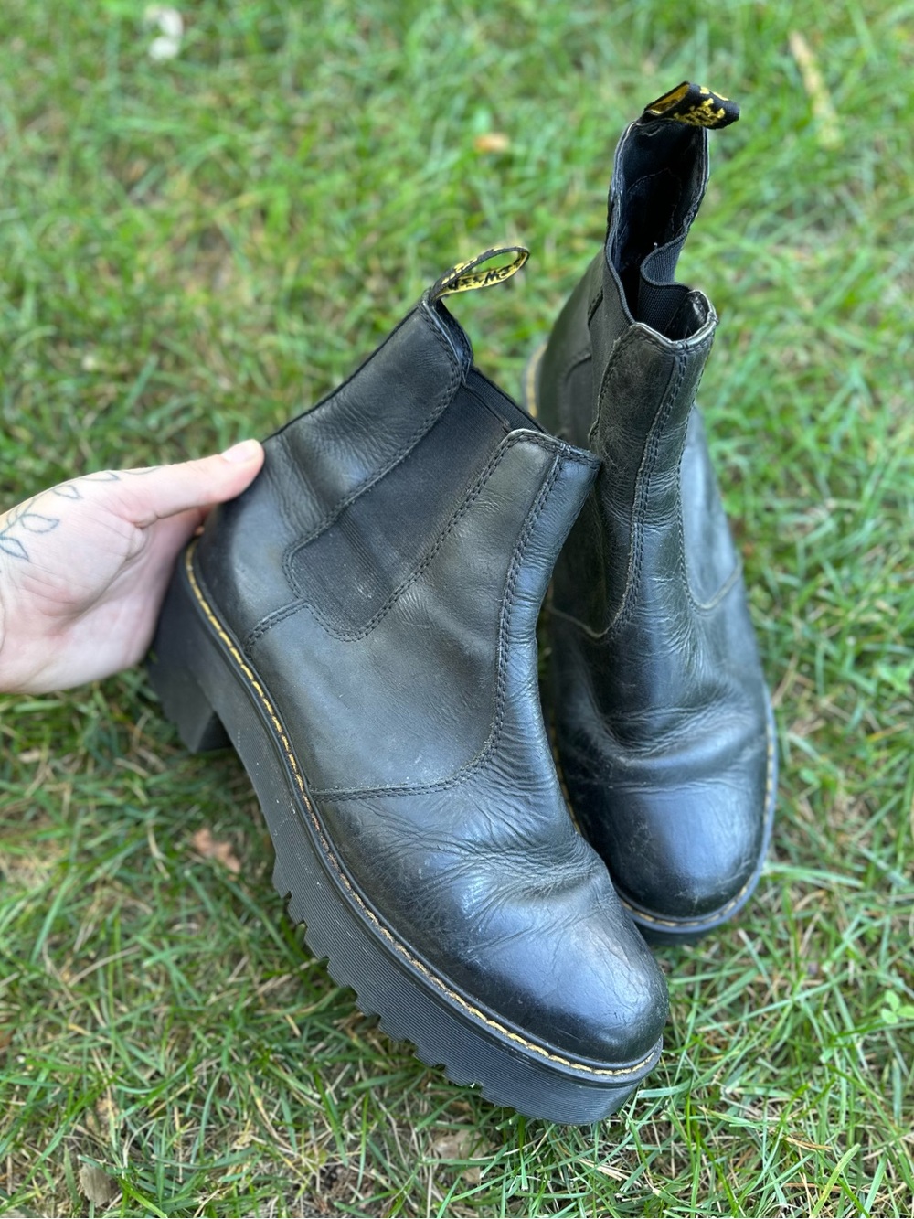 Dr. Martens Rometty Platform Chelsea Boots Black Leather Size women’s 10